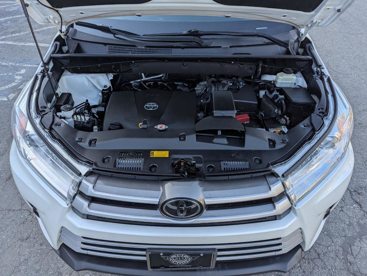 Used 2018 Toyota Highlander XLE image 55