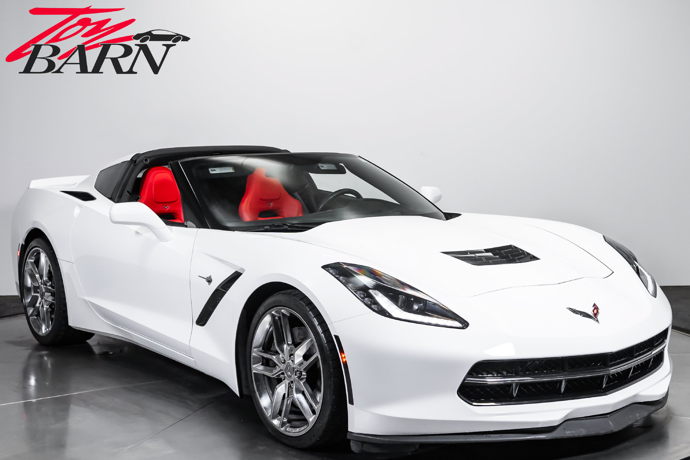Used 2015 Chevrolet Corvette Stingray Coupe w/ 2LT Preferred Equipment Group RWD image 7