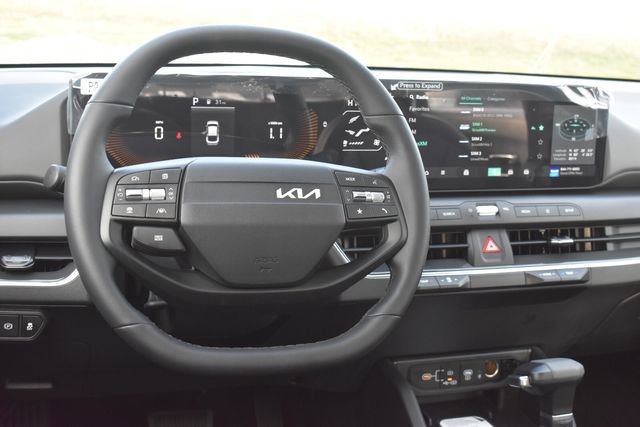 New 2026 Kia K4 EX image 17