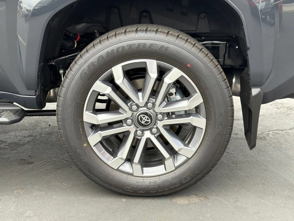 New 2026 Toyota 4Runner Limited AWD/4WD image 18