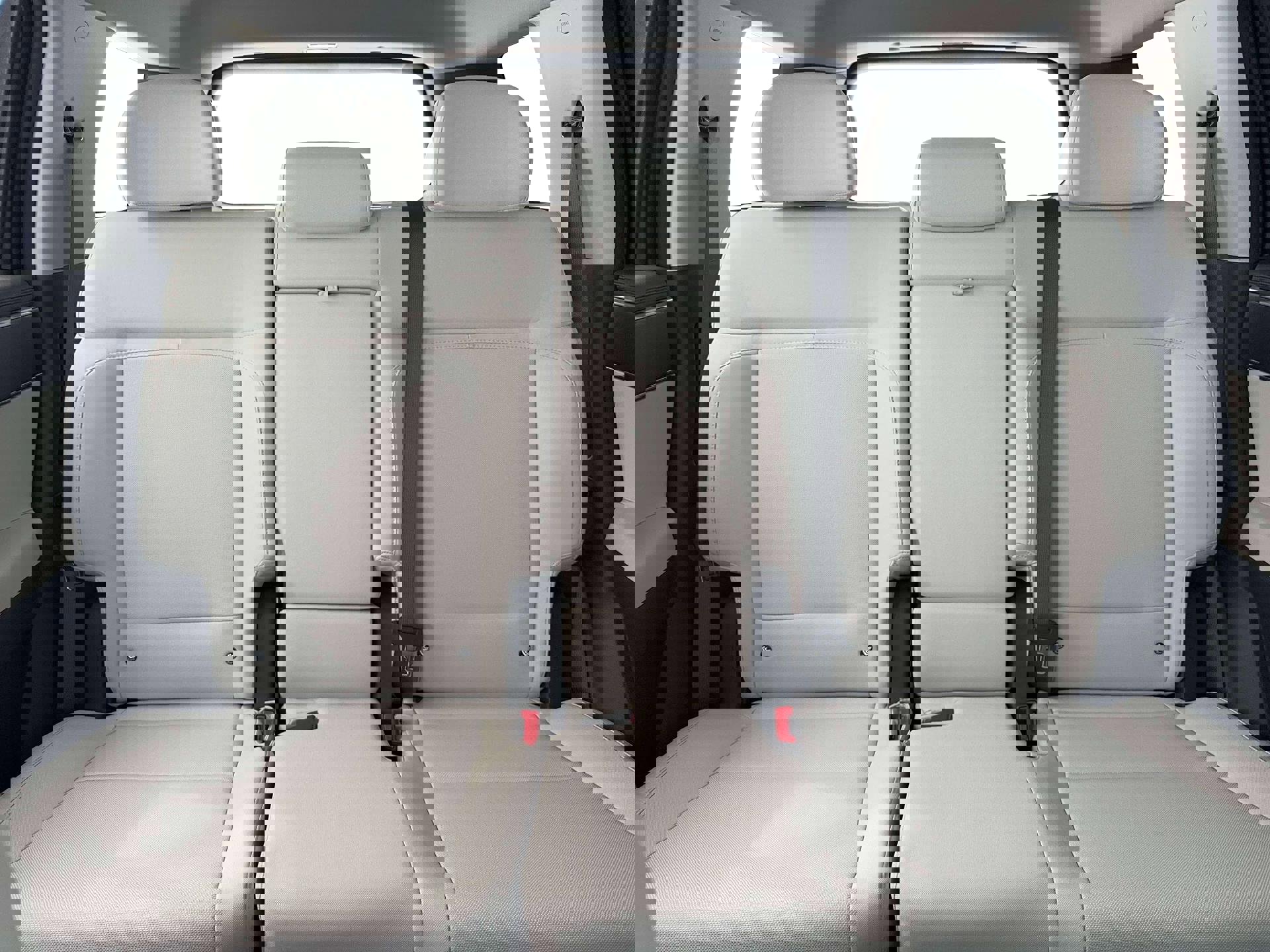 New 2026 Hyundai Santa Fe SE image 16