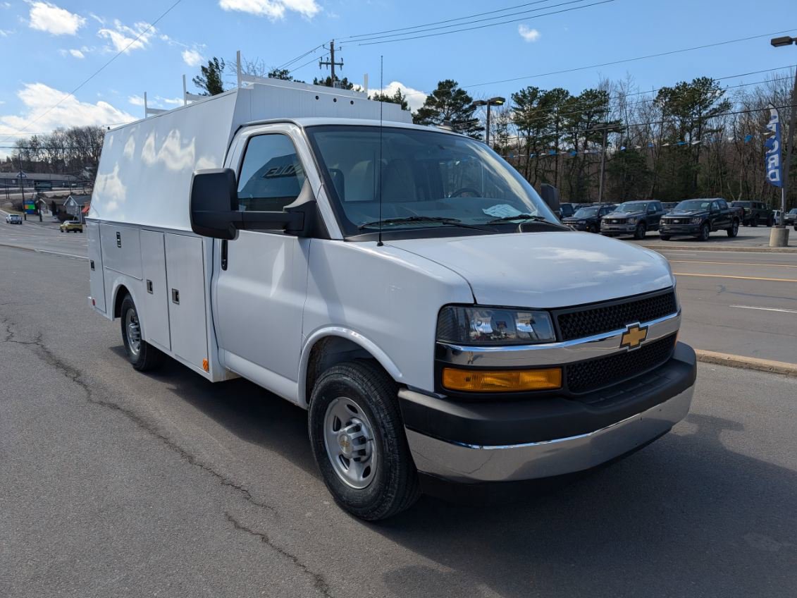 New 2024 Chevrolet Express 3500 1WT w/ Power Convenience Package image 7