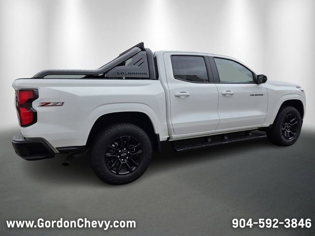 Used 2025 Chevrolet Colorado Z71 w/ Midnight Edition image 6