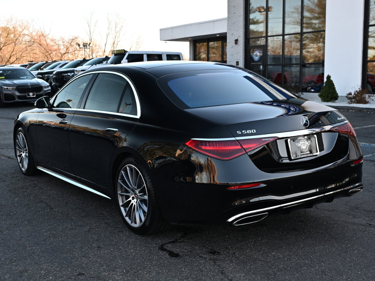 Used 2024 Mercedes-Benz S 580 4MATIC Sedan image 10