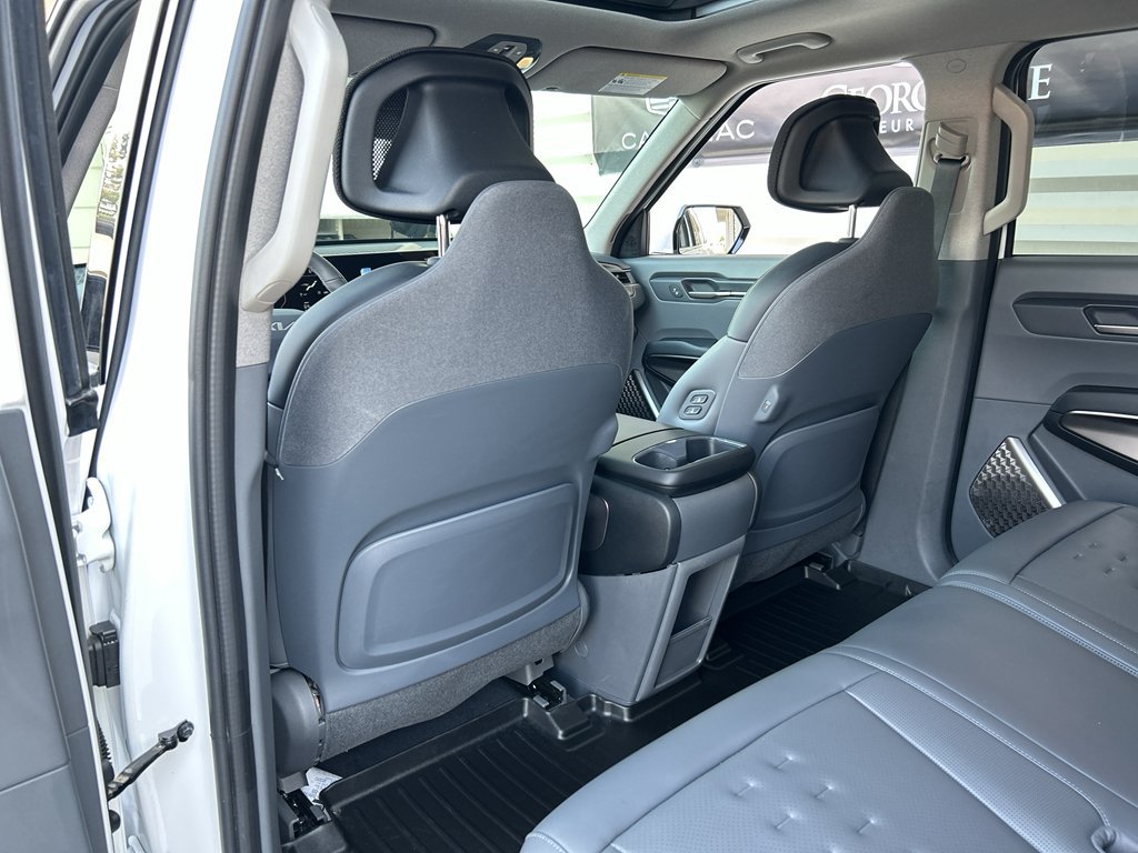 Certified 2026 Kia EV9 Wind AWD/4WD image 13