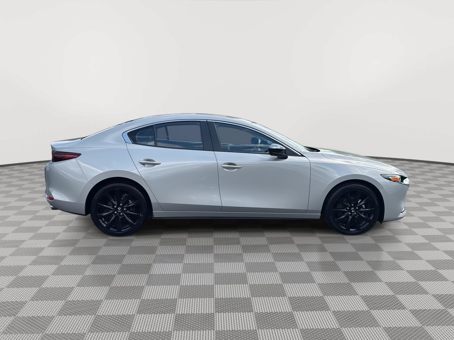 Used 2025 MAZDA MAZDA3 s FWD image 4