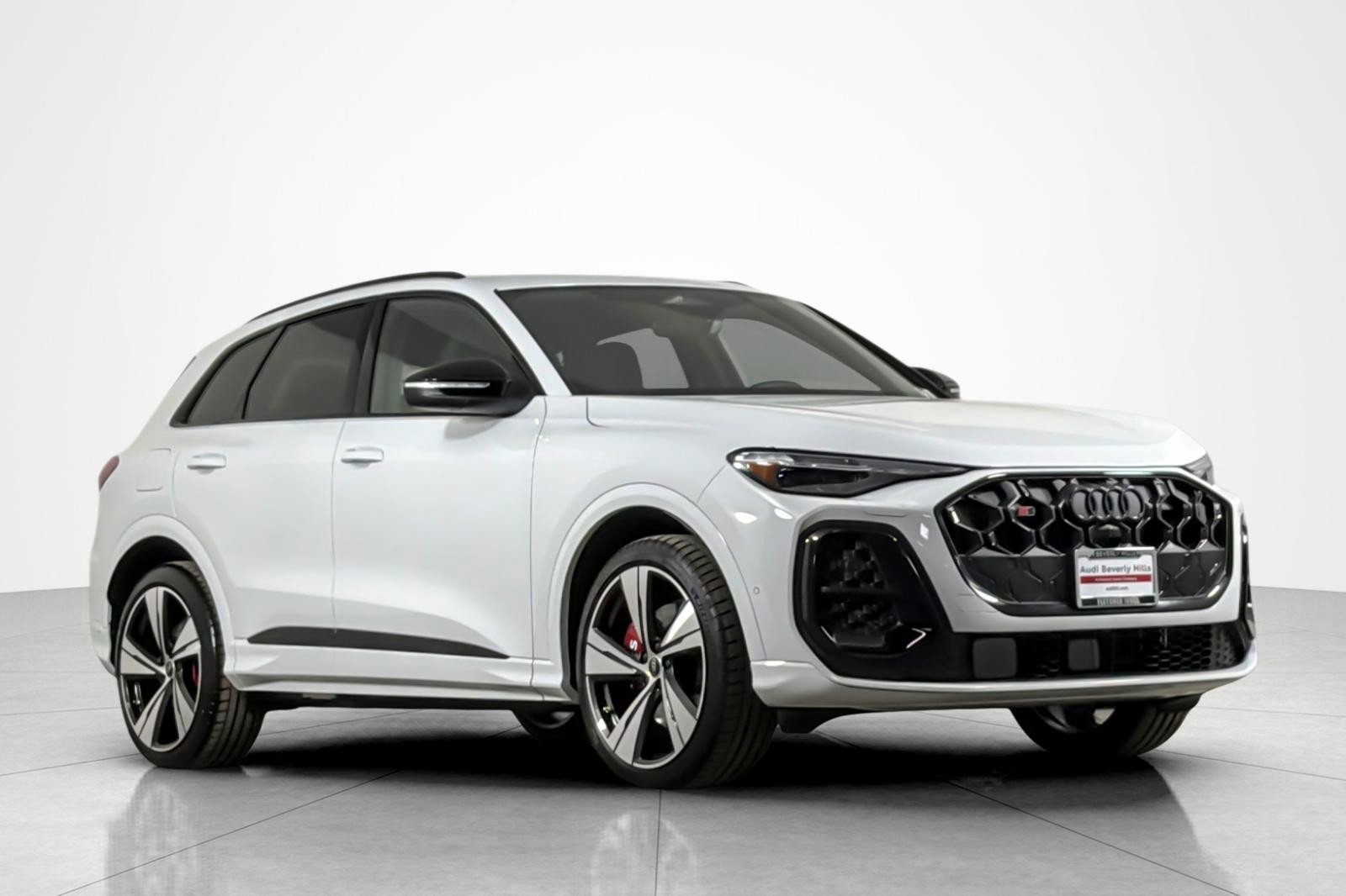 New 2025 Audi SQ5 Premium Plus image 2