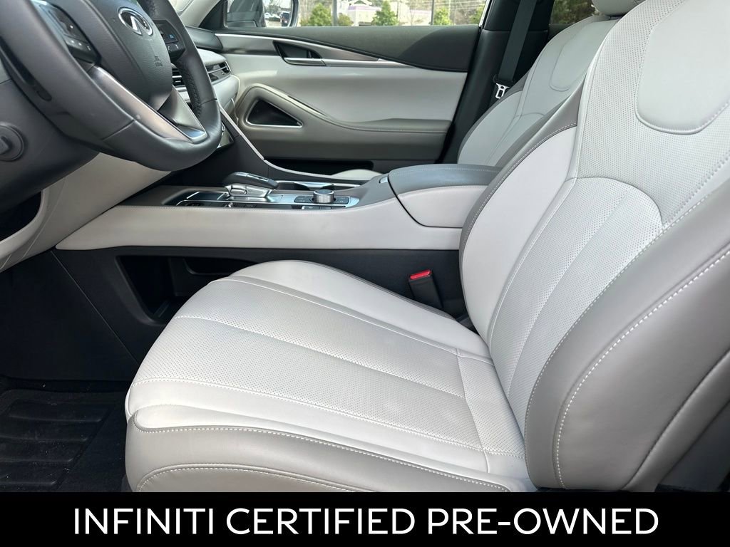 Certified 2026 INFINITI QX60 Luxe w/ Family Package image 19