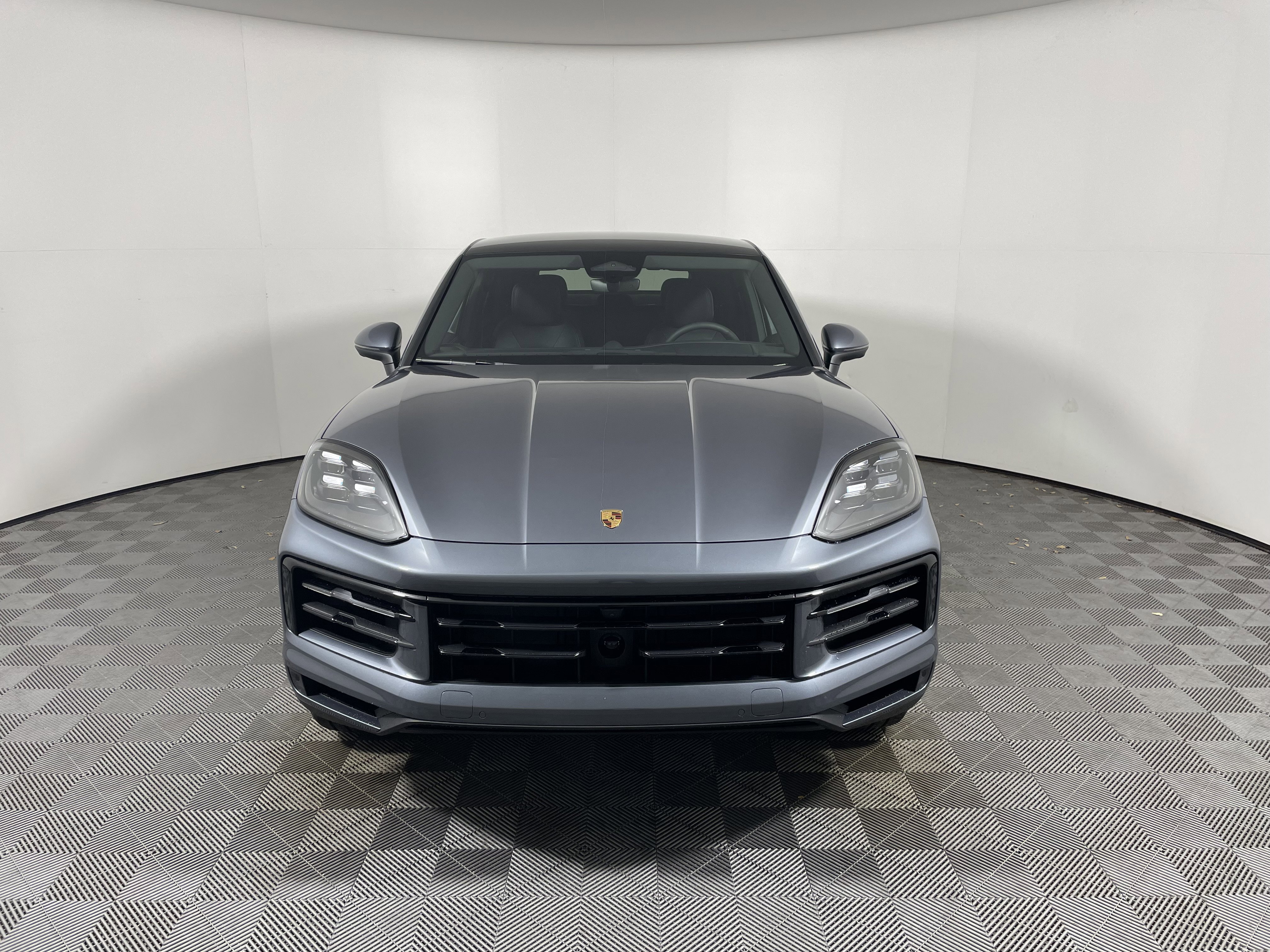 New 2026 Porsche Cayenne Coupe image 10