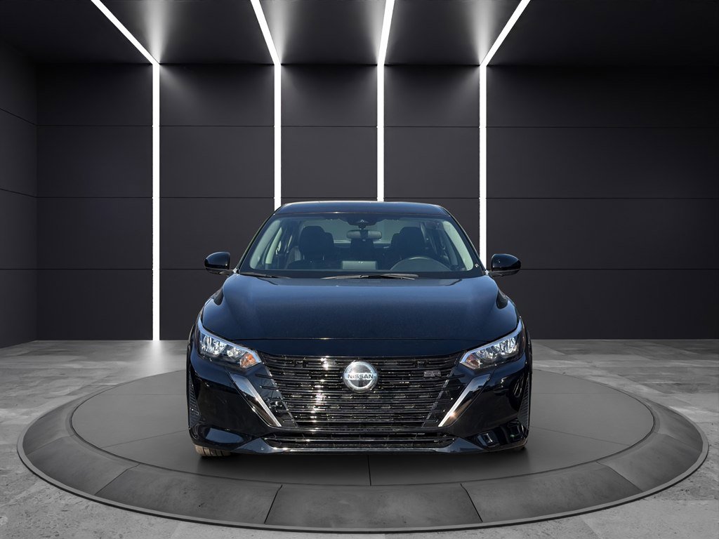 Used 2024 Nissan Sentra SV FWD image 2
