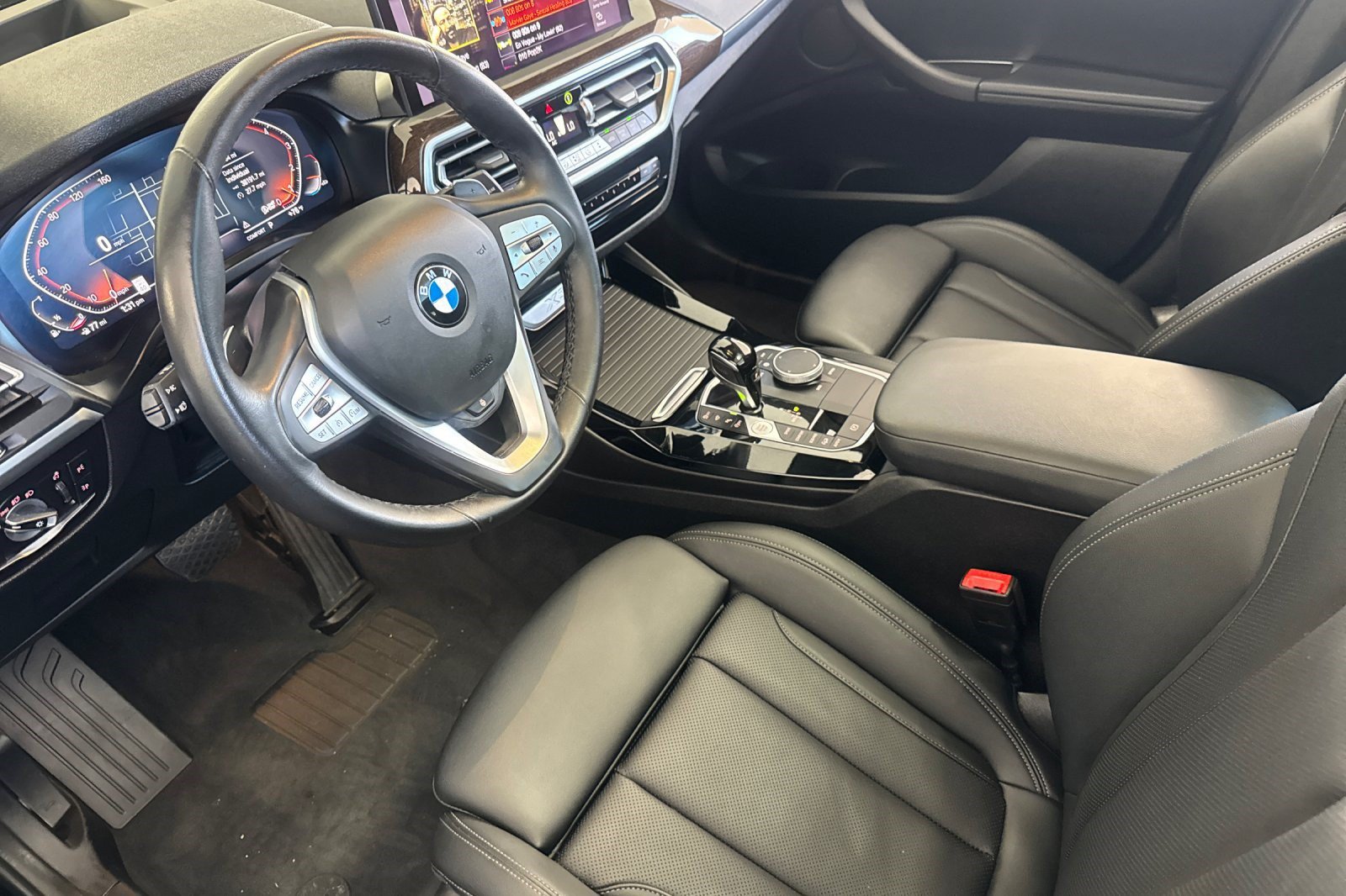 Certified 2023 BMW X3 xDrive30i w/ Premium Package AWD/4WD image 4