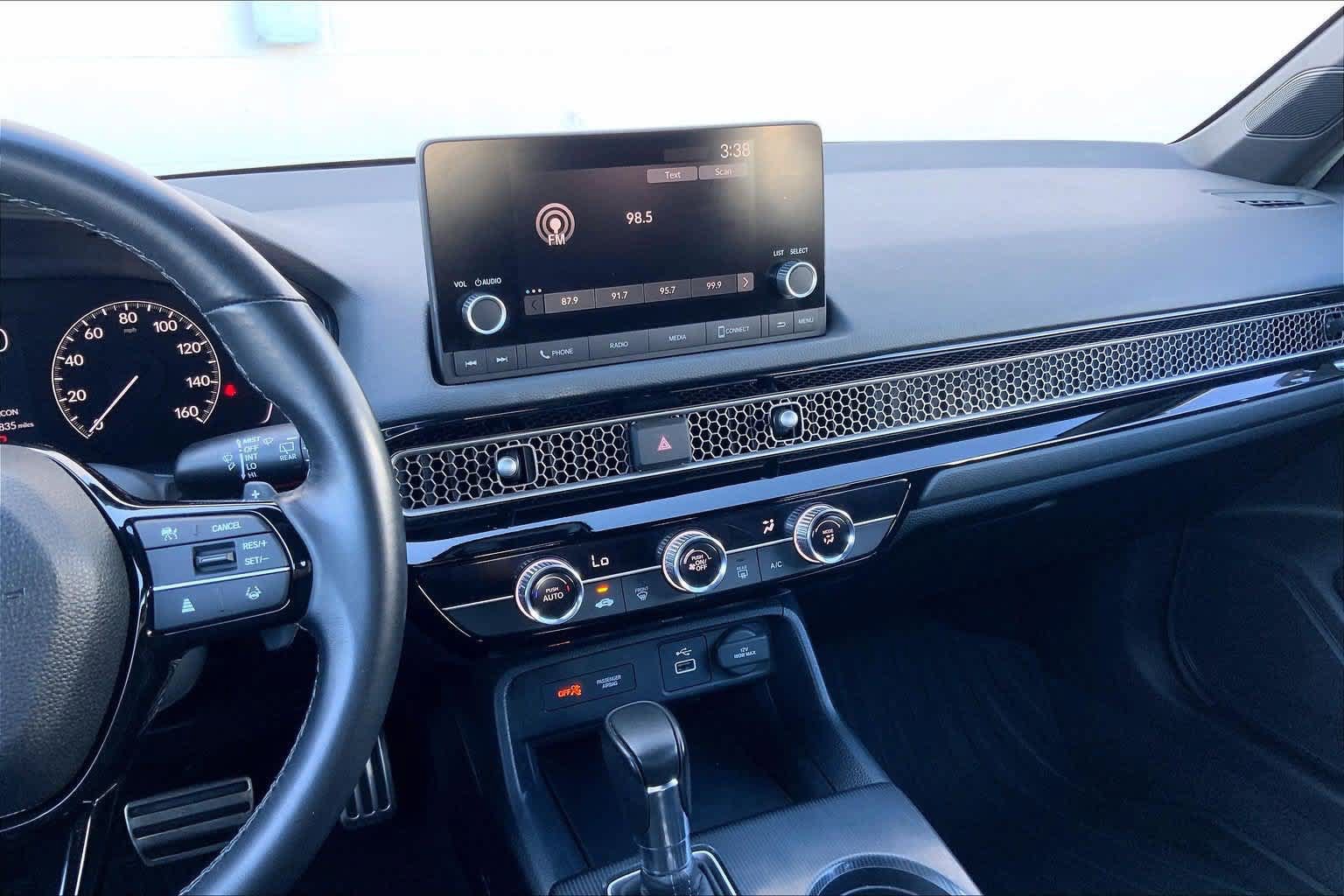 Used 2024 Honda Civic Sport image 15