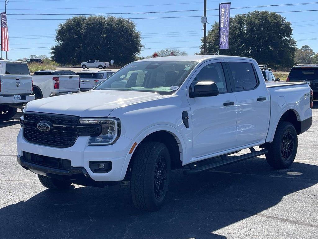New 2025 Ford Ranger XLT w/ Equipment Group 301A High AWD/4WD image 7