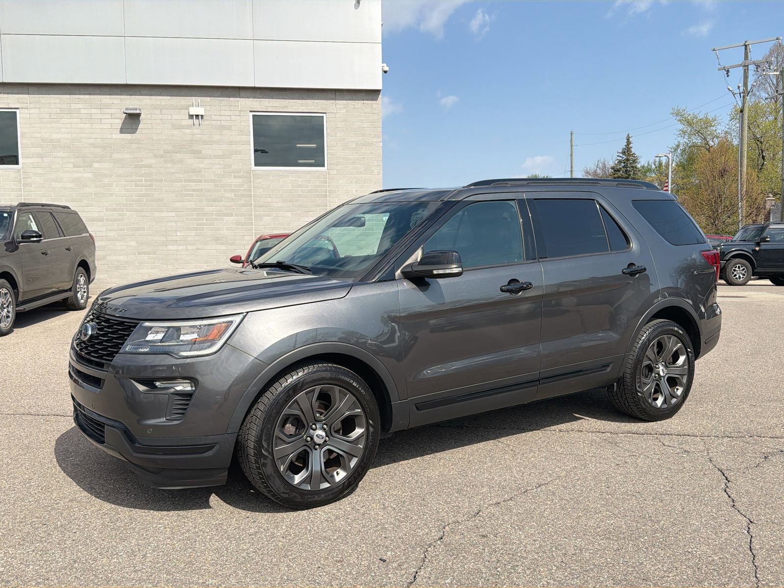 Used 2018 Ford Explorer Sport w/ Equipment Group 401A image 12