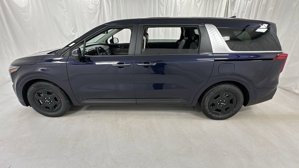 New 2026 Kia Carnival image 6