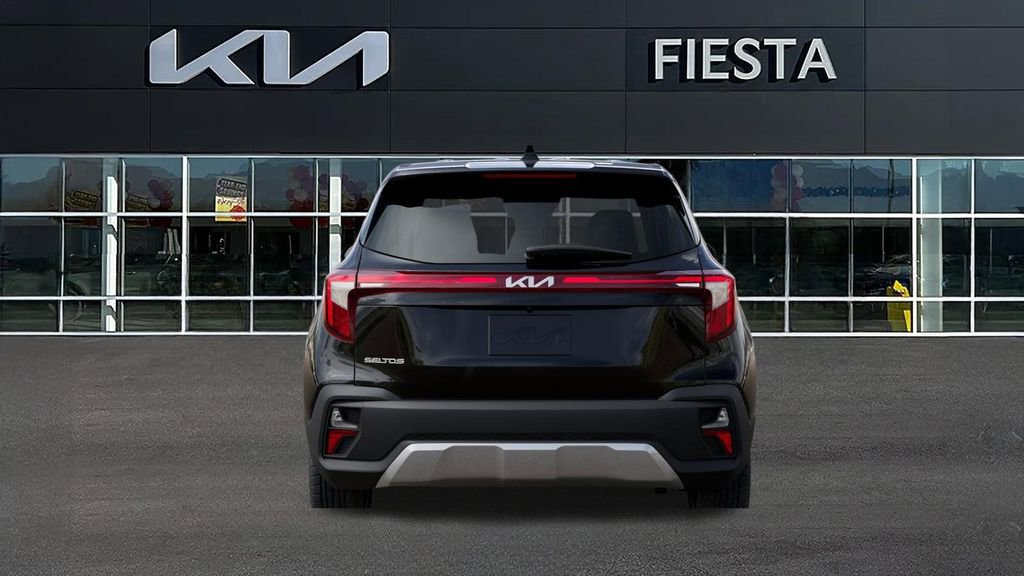 New 2026 Kia Seltos LX FWD image 13