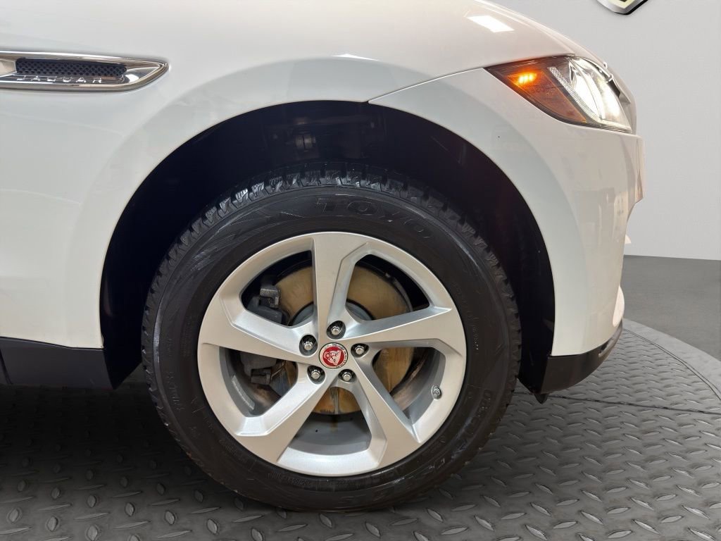 Used 2017 Jaguar F-PACE Premium AWD/4WD image 23