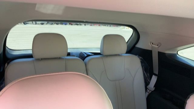 New 2025 Kia Sorento SX AWD/4WD image 28