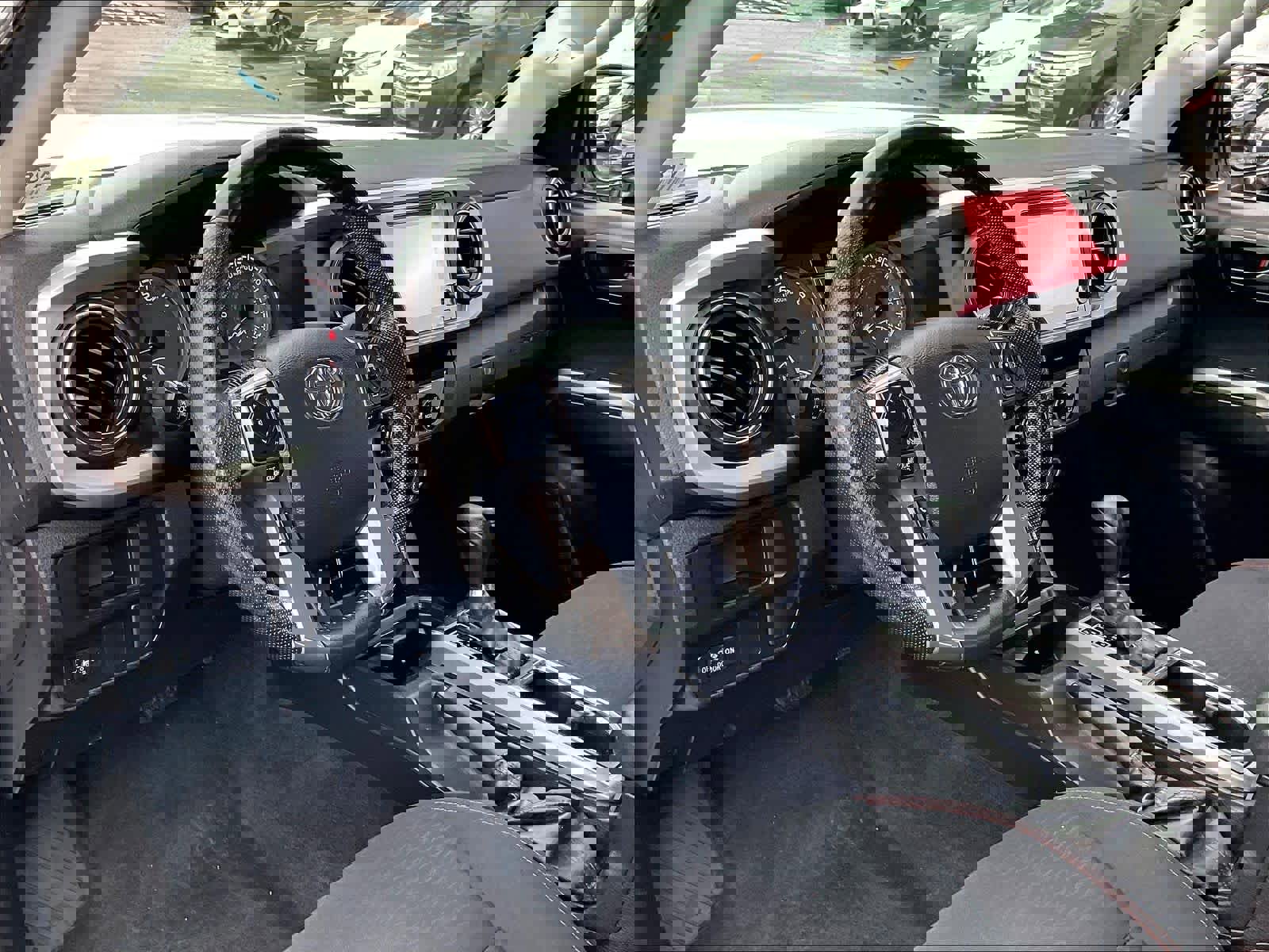 Used 2016 Toyota Tacoma SR5 w/ SR5 Appearance Package (DN) image 15