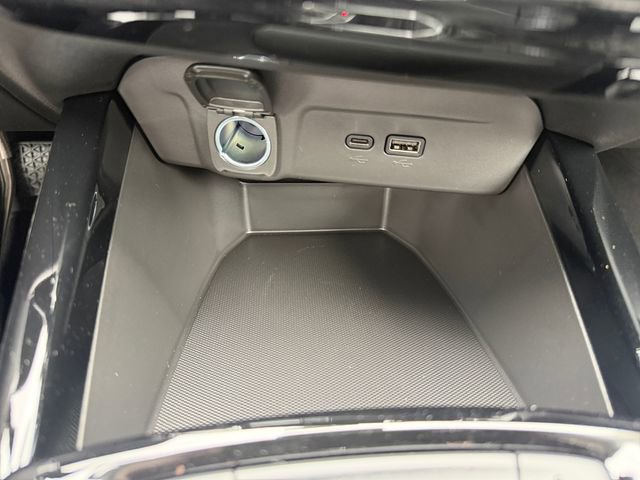New 2026 Chevrolet Trax ACTIV FWD image 24