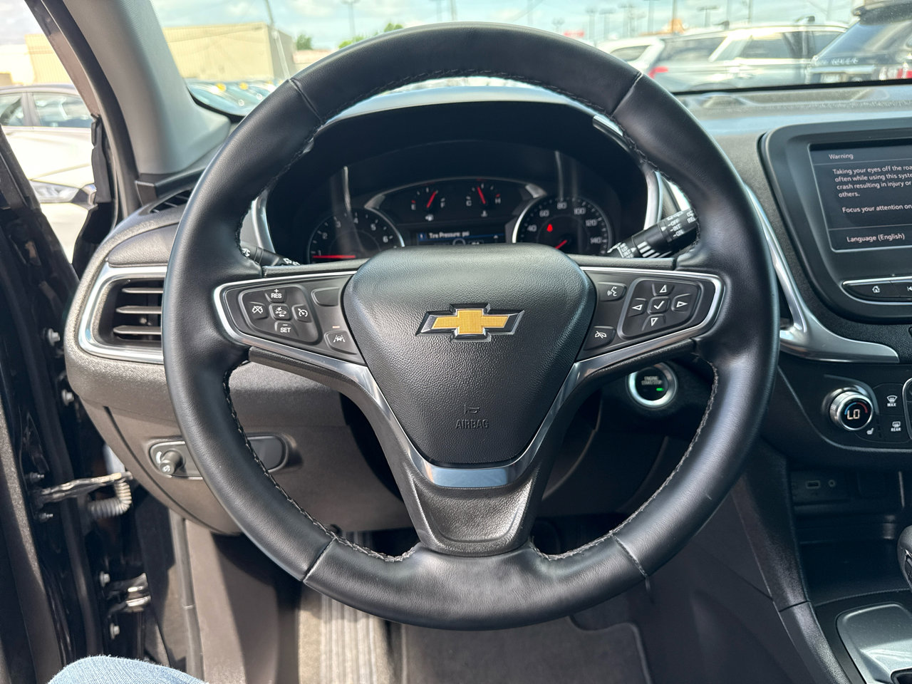 Used 2024 Chevrolet Equinox LT FWD image 19