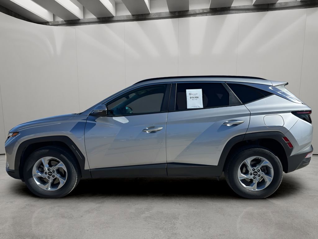 Used 2023 Hyundai Tucson SEL image 2