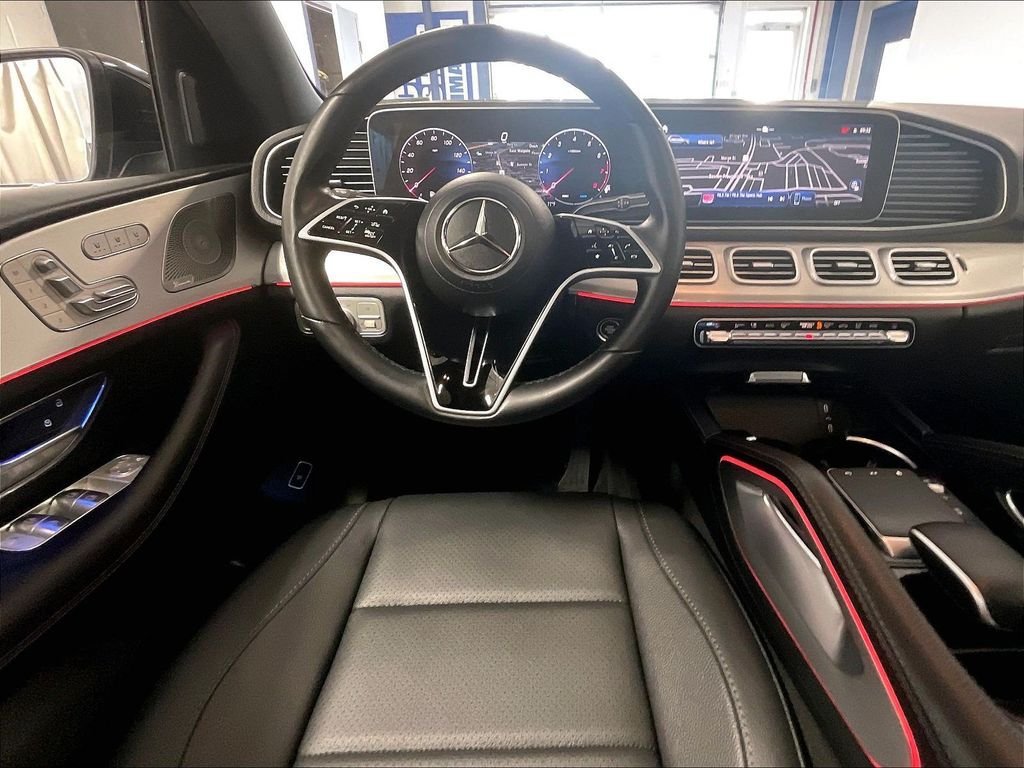 Used 2025 Mercedes-Benz GLE 350 4MATIC image 17
