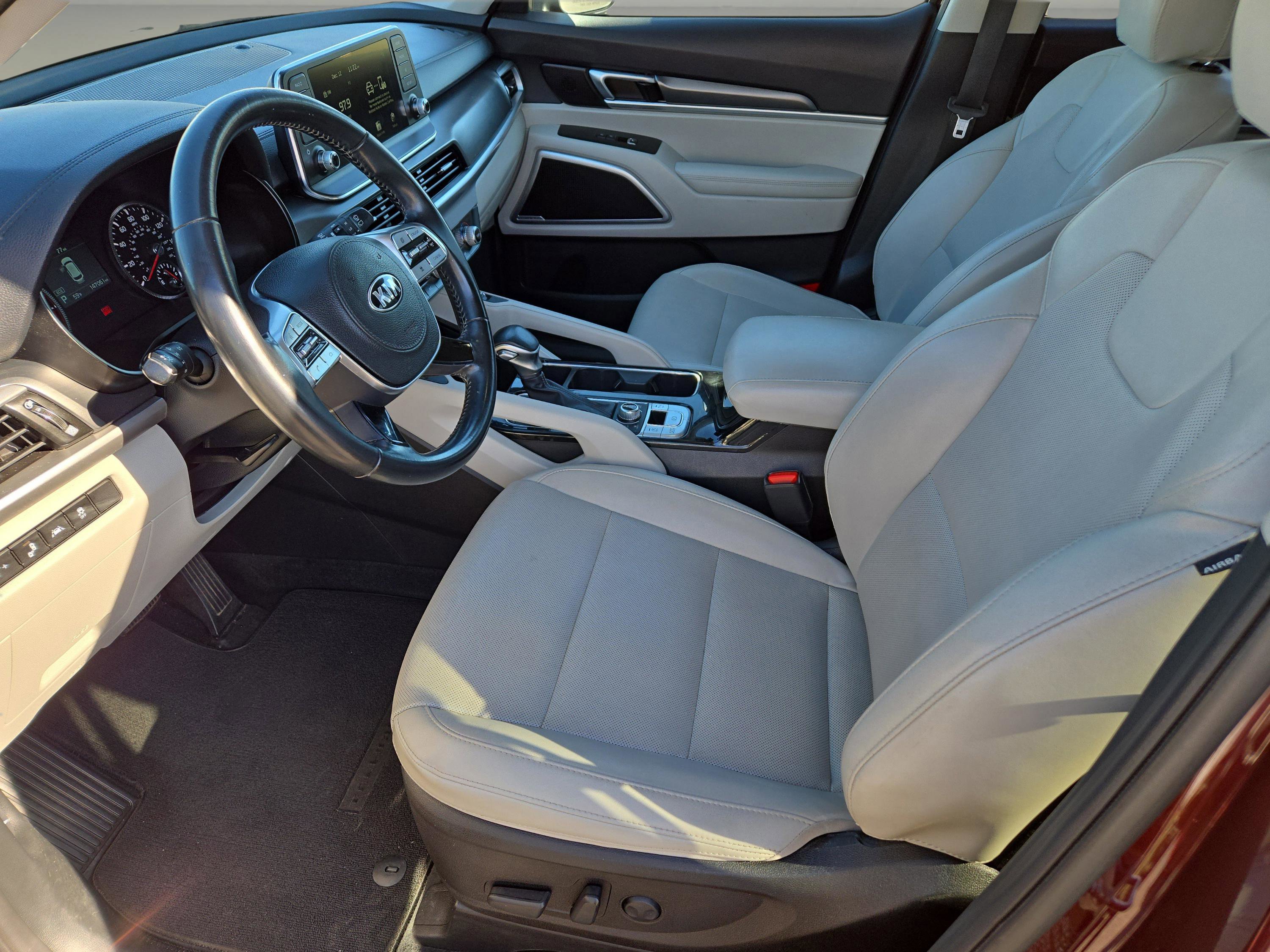 Used 2021 Kia Telluride S image 12