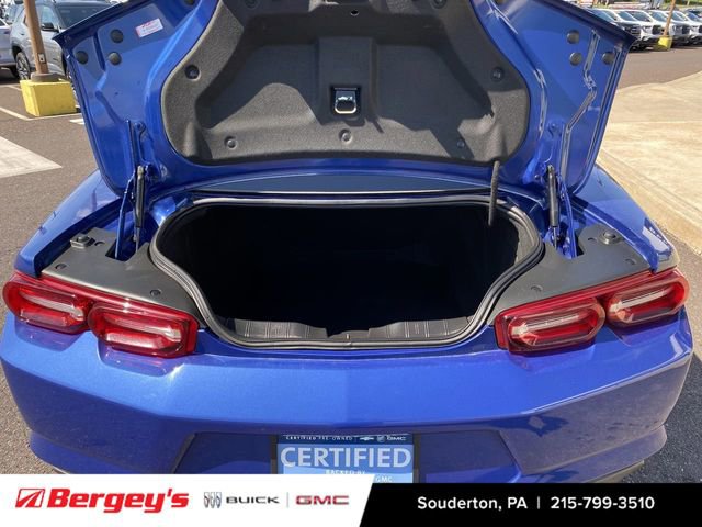 Used 2021 Chevrolet Camaro LT RWD image 28
