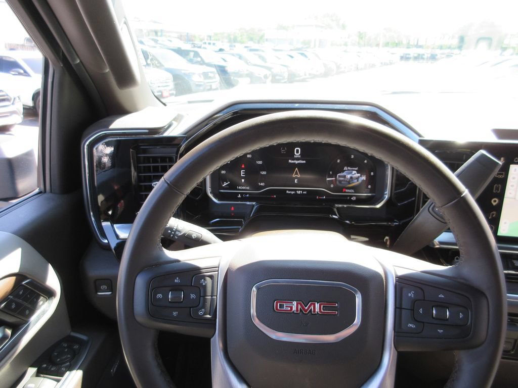 Certified 2025 GMC Sierra 2500 SLT w/ SLT Premium Package AWD/4WD image 38