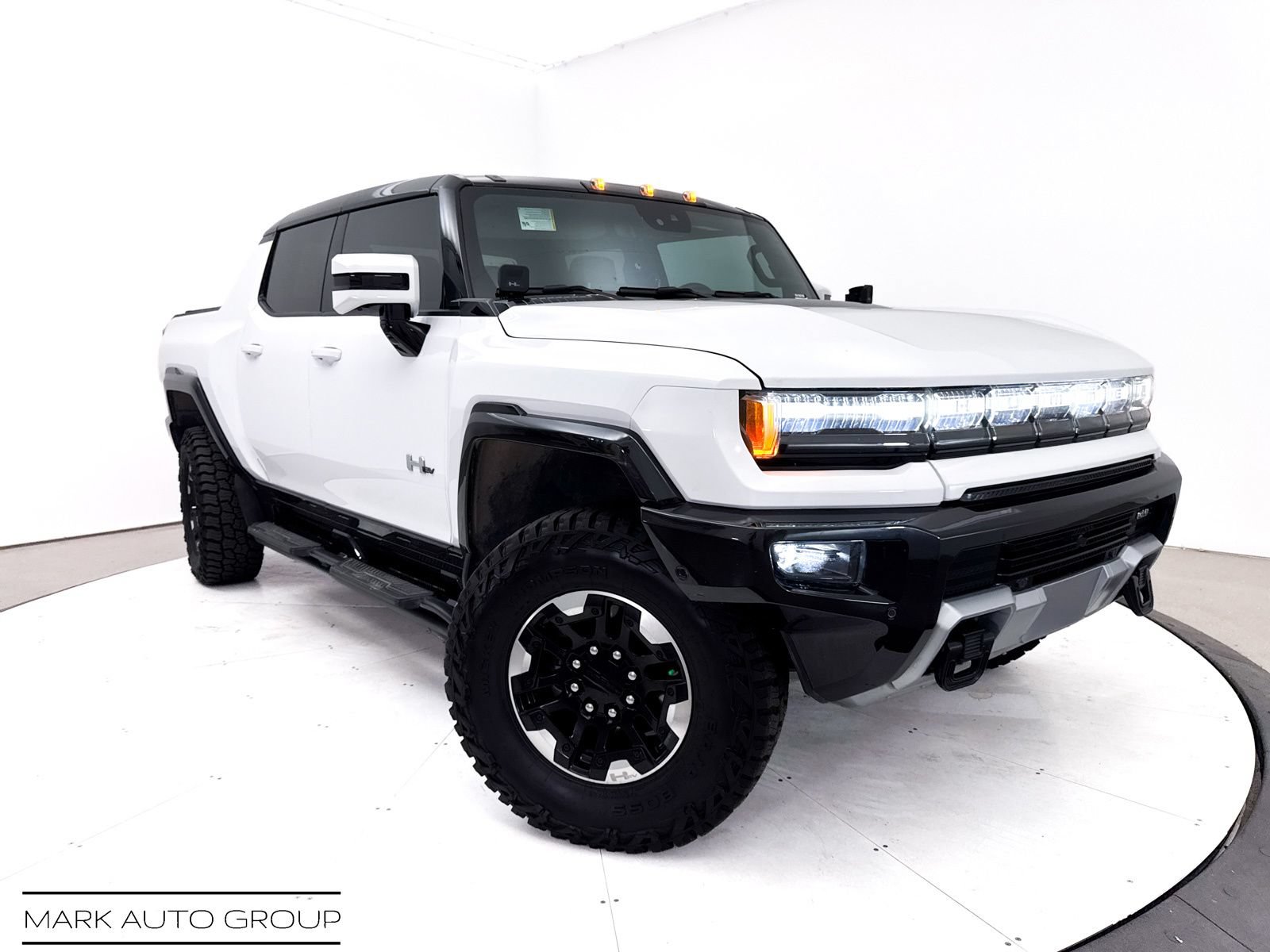 Used 2022 GMC Hummer EV Edition 1 w/ LPO, Illumination Package AWD/4WD image 1