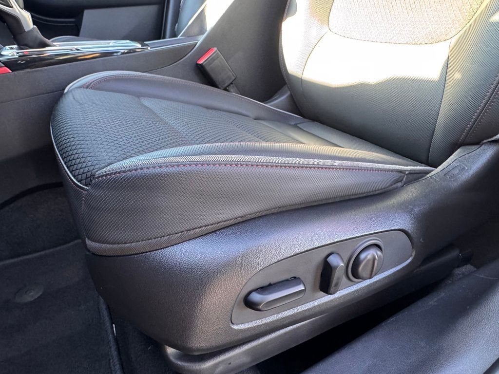 Used 2022 Chevrolet TrailBlazer RS image 23