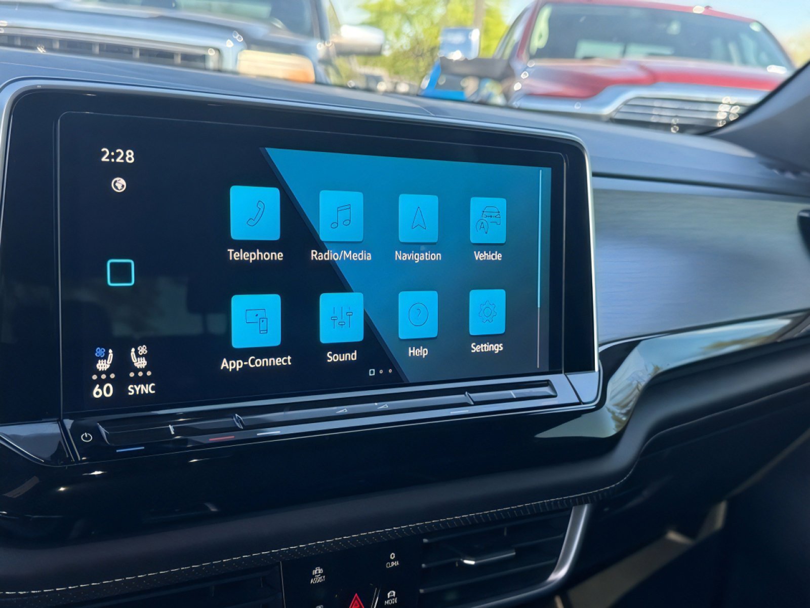 Used 2024 Volkswagen Atlas Cross Sport SE image 19