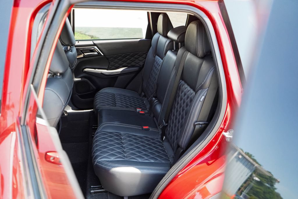 Used 2022 Mitsubishi Outlander SEL FWD image 9