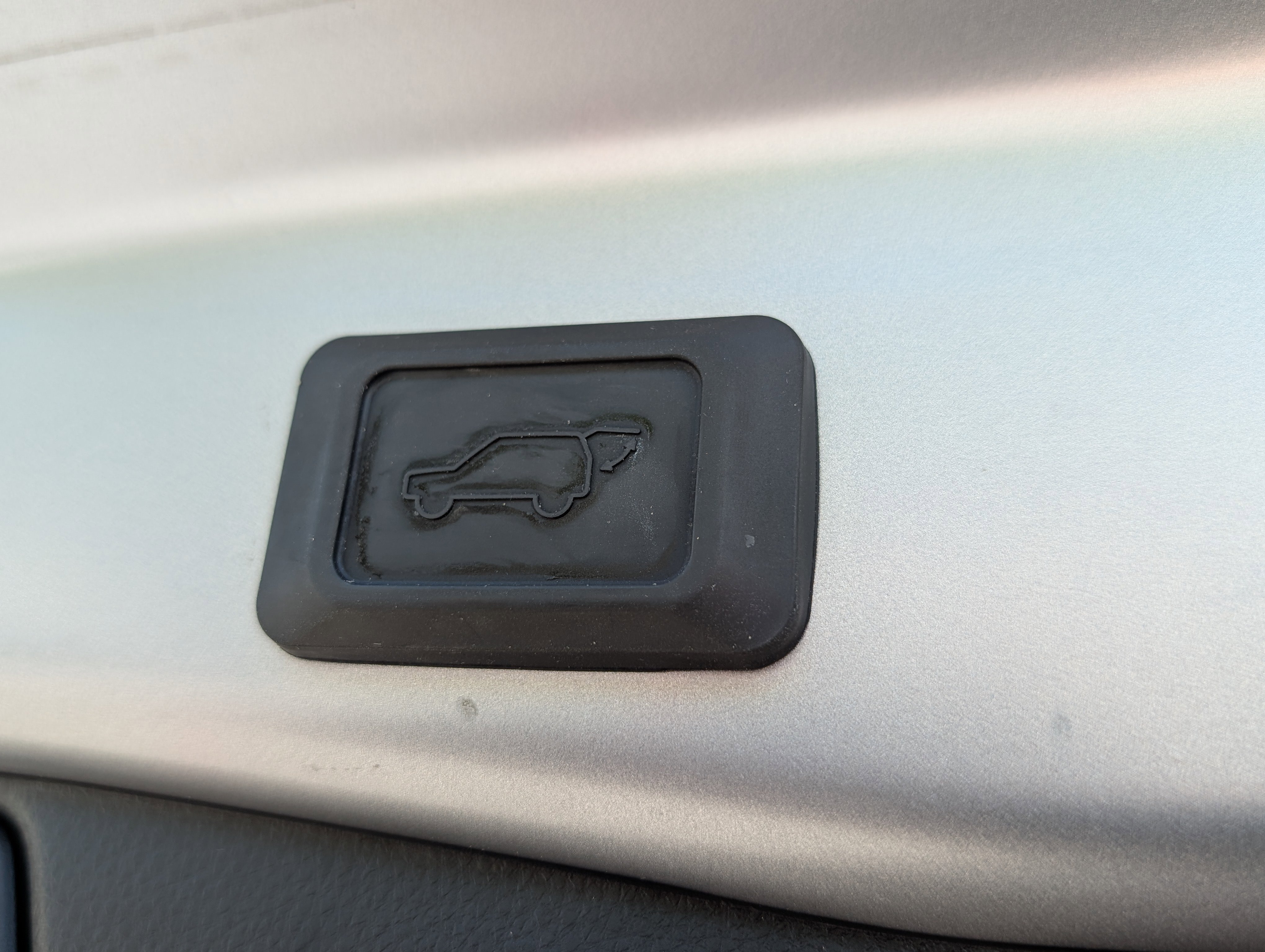 Used 2023 Toyota RAV4 XSE w/ Weather Package AWD/4WD image 15