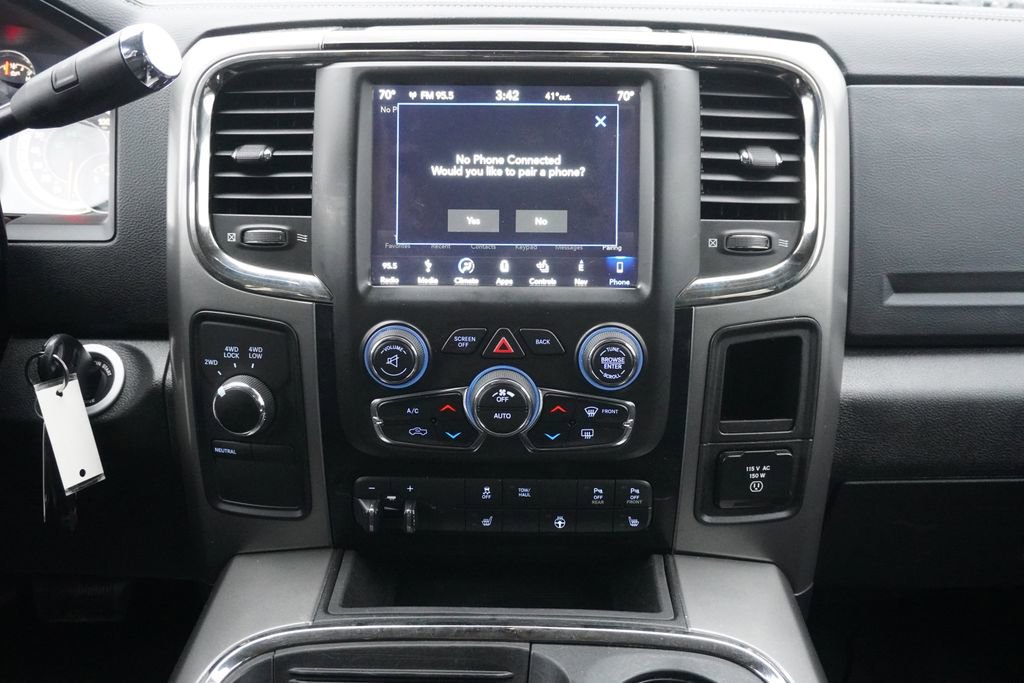 Used 2018 RAM 2500 Big Horn w/ Sport Appearance Group image 22