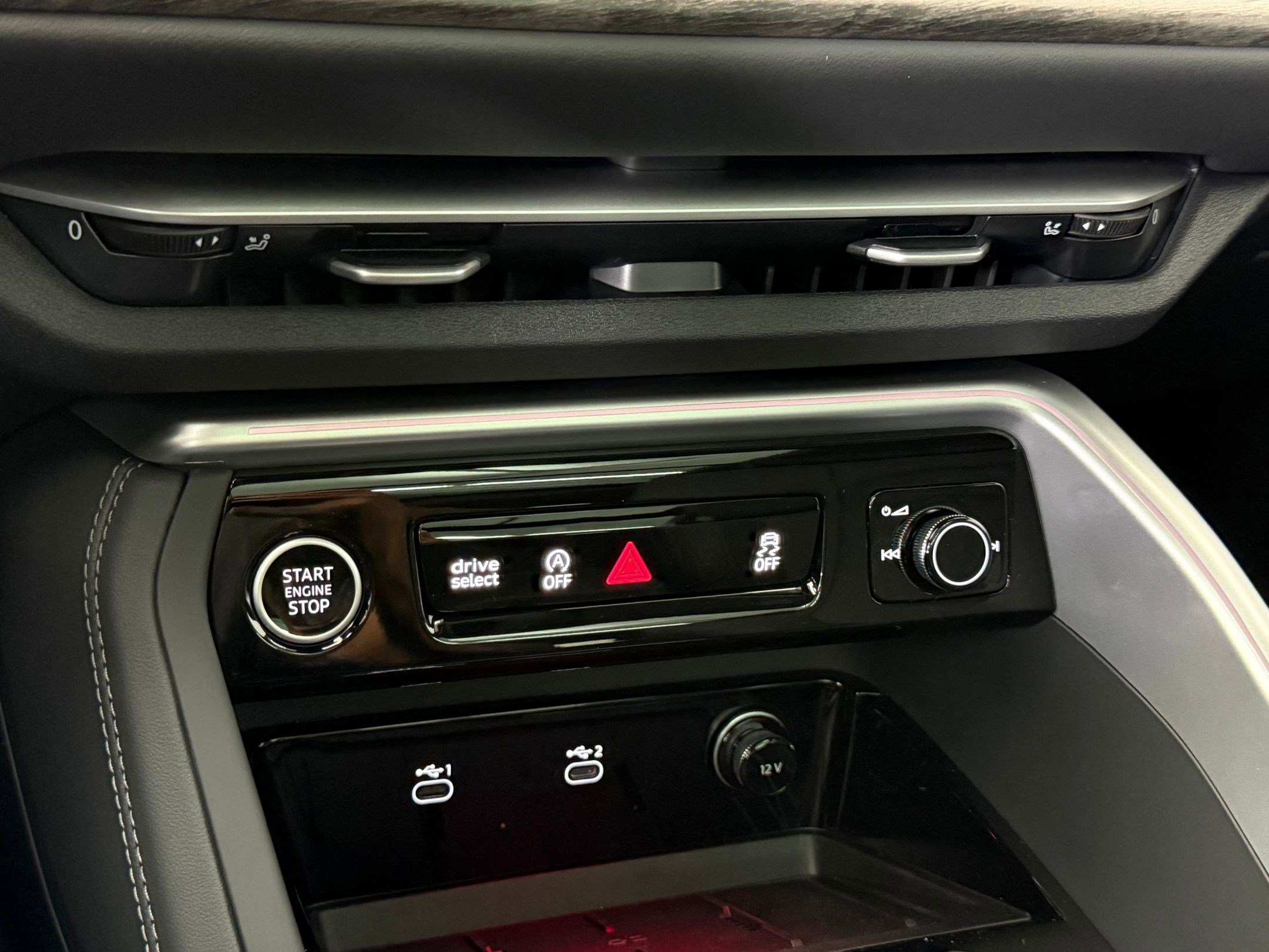 New 2025 Audi Q5 Premium Plus image 21