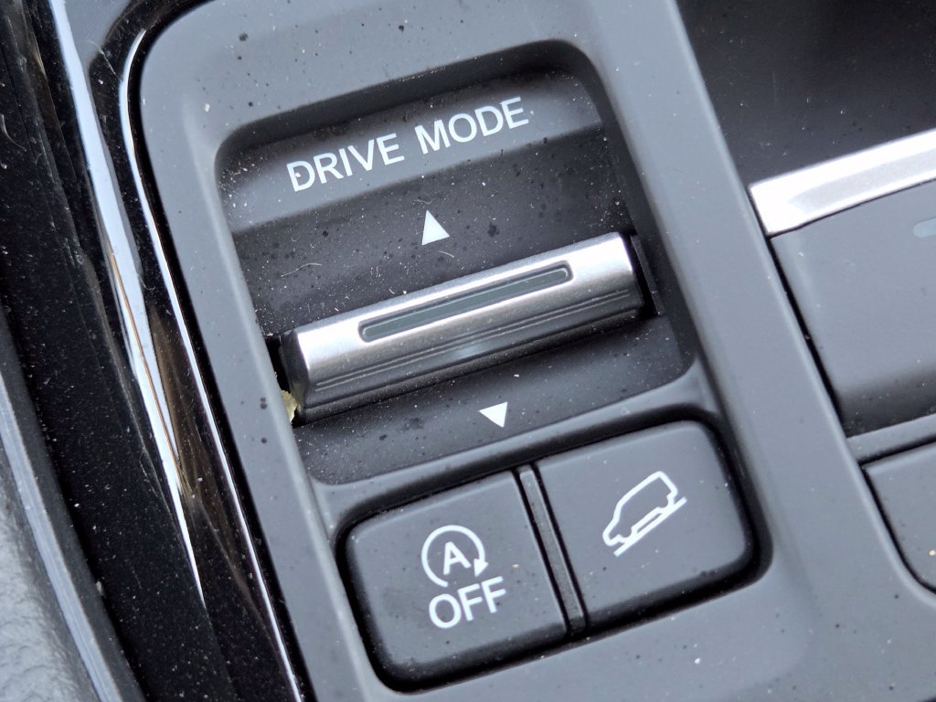 Certified 2025 Honda Pilot Elite image 10