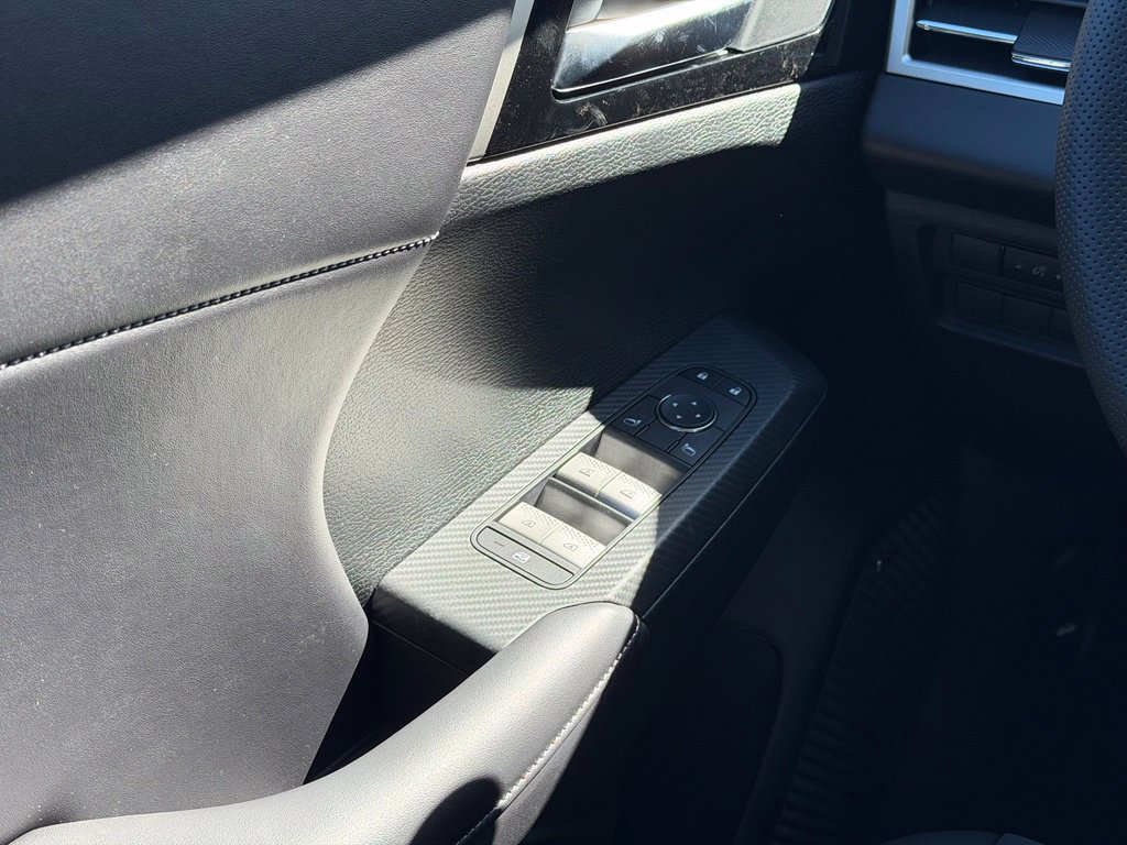 New 2026 Mitsubishi Outlander LE AWD/4WD image 9
