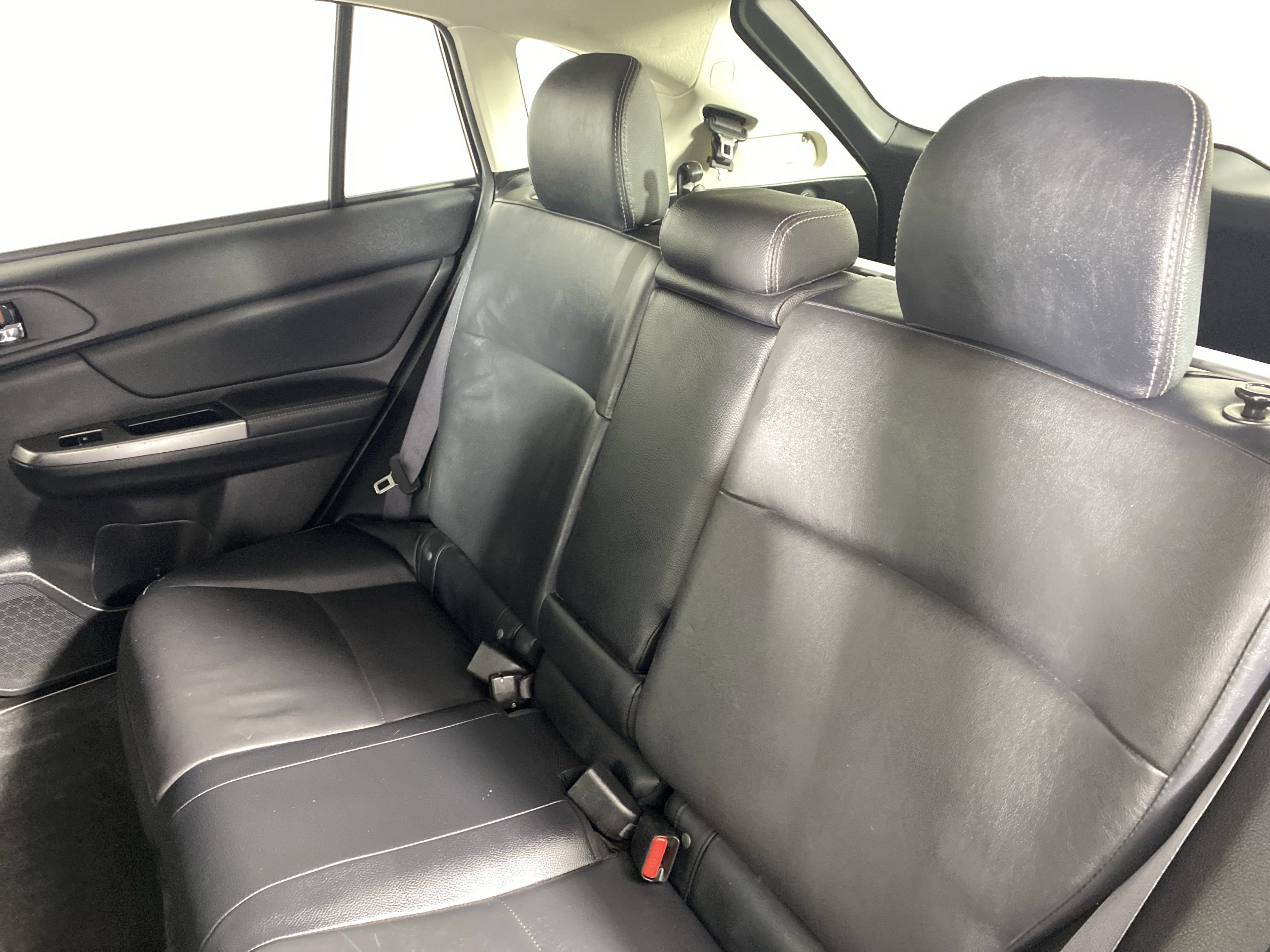 Used 2015 Subaru Crosstrek 2.0i Limited AWD/4WD image 31