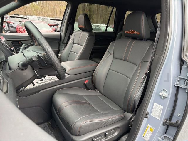 Used 2025 Honda Passport TrailSport image 17