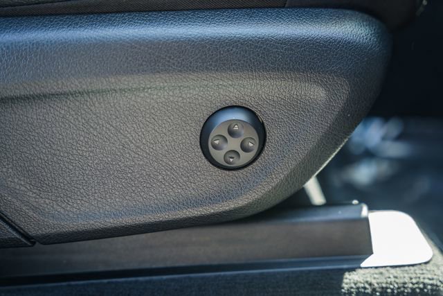 Used 2023 Mercedes-Benz GLE 350 4MATIC image 34