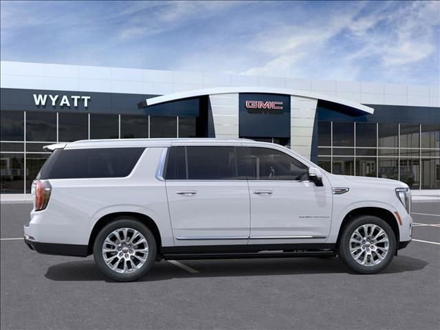 New 2026 GMC Yukon XL Denali w/ Denali Reserve Package image 6