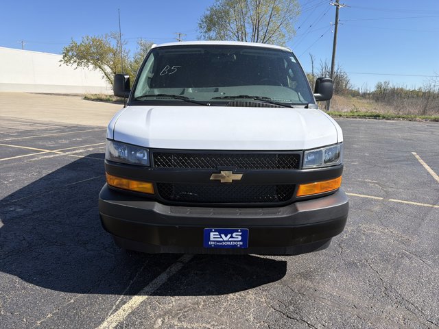 New 2026 Chevrolet Express 3500 w/ Driver Convenience Package RWD image 2
