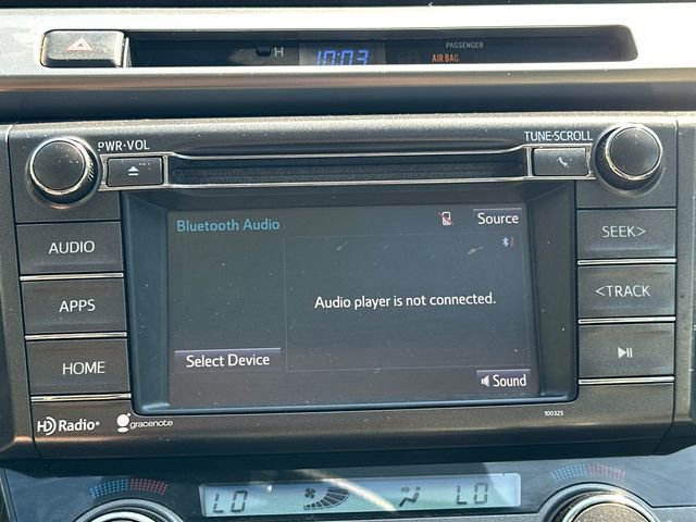 Used 2015 Toyota RAV4 XLE AWD/4WD image 32