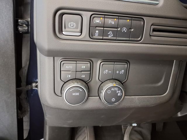 Used 2023 Chevrolet Tahoe Z71 AWD/4WD image 16