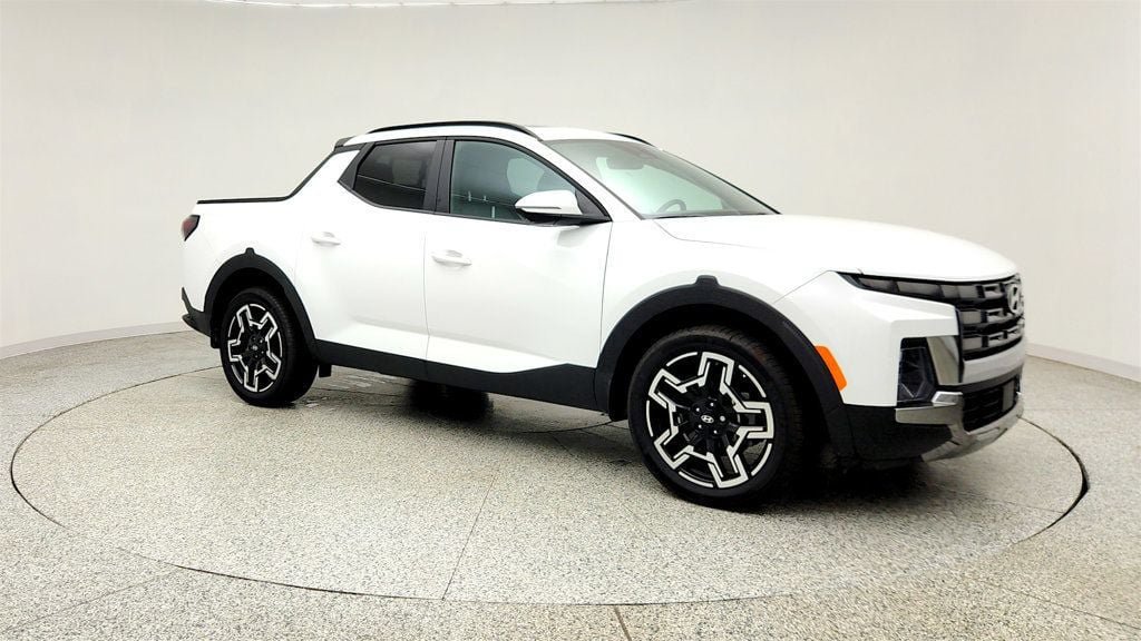 Used 2025 Hyundai Santa Cruz Limited AWD/4WD image 3