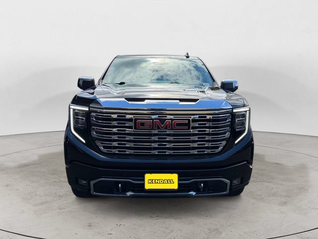 Used 2023 GMC Sierra 1500 Denali w/ Denali Reserve Package AWD/4WD image 8
