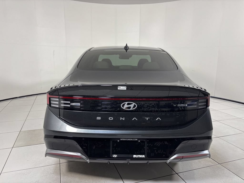New 2026 Hyundai Sonata SEL FWD image 4