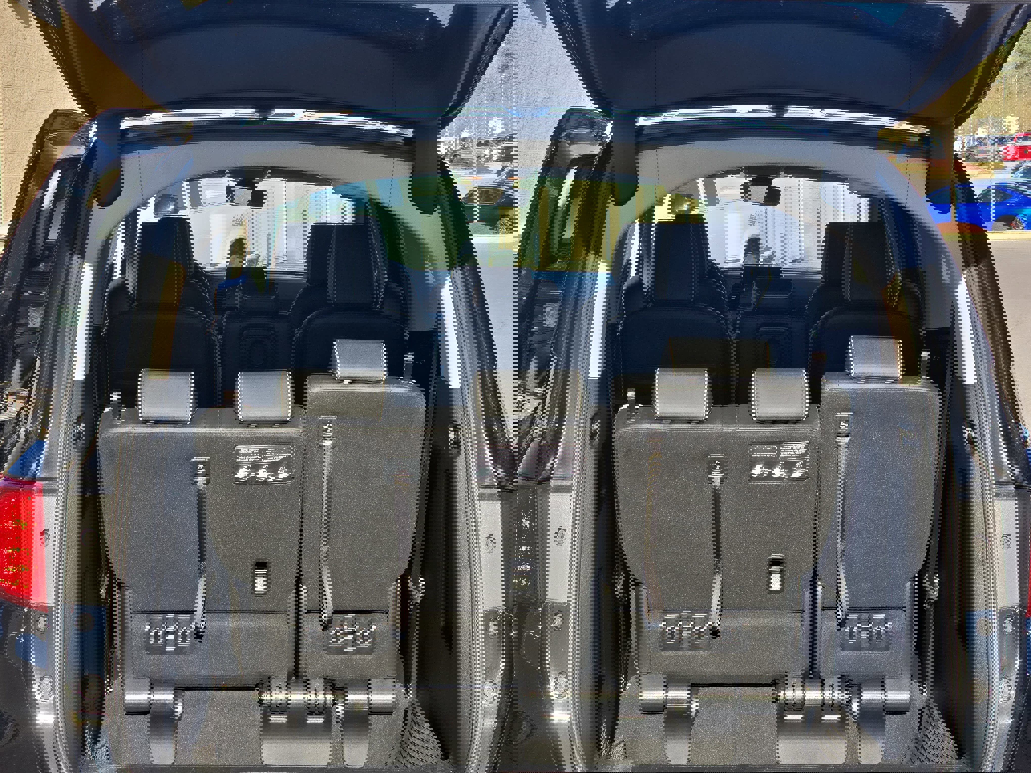 Used 2025 Honda Odyssey Elite image 13